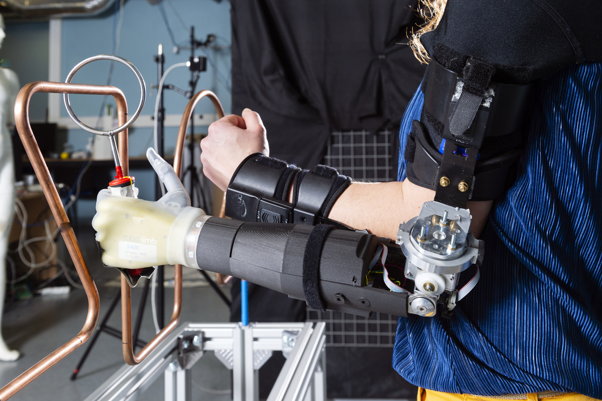 © Cyril FRÉSILLON / ISIR / CNRS Images 